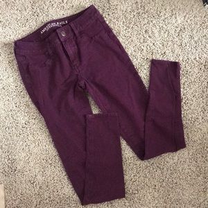 American Eagle Women’s Burgundy Super Stretch Jeggings
